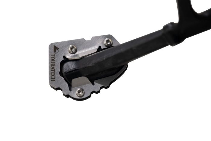 01_035_5277_0-side_stand_base_extension_for_bmw_r1300gs_with_sport_suspension מרחיב רגלית צד עבור BMW R1300GS/Adventure לדגמים עם מתלי ספורט